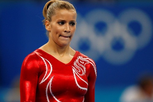 Hottest Female American Athletes of All Time post thumbnail image